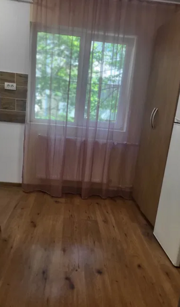 Berceni, Piata Resita, Aleea Ucea, renovata